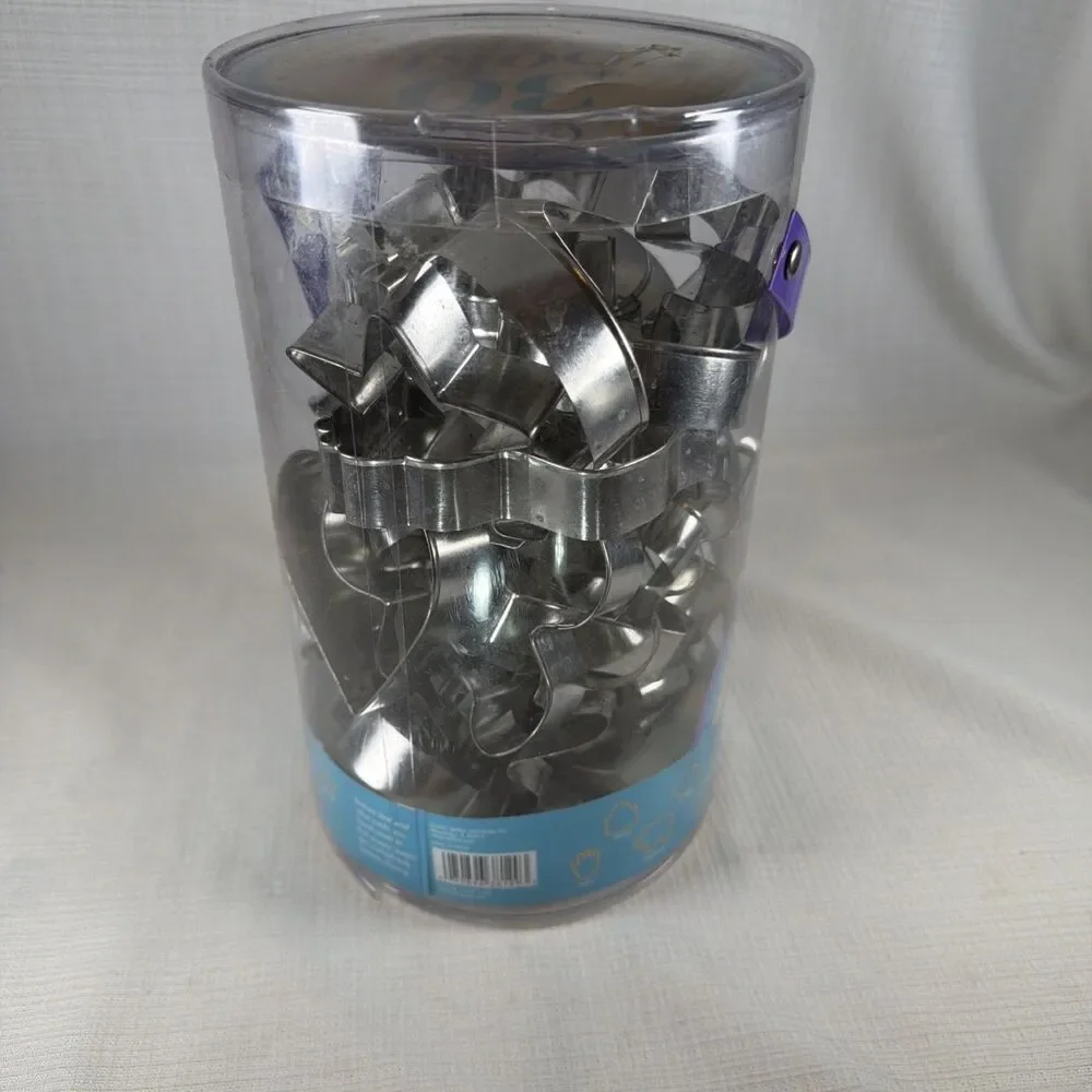 Vintage 2007 Wilton 30-Piece Metal Cookie Cutter Tub Set - Brand New / Sealed